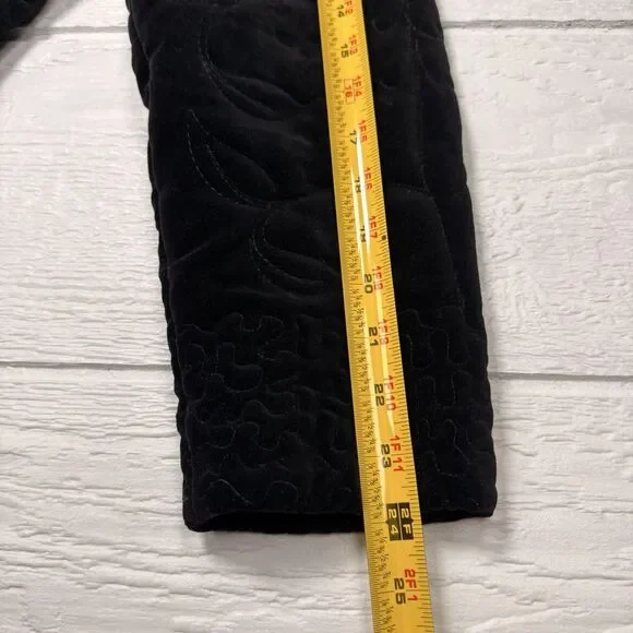 Vintage Quilted Black Velvet Mandarin Collar Jacket Women's Asian Inspired Coat - Picture 15 of 15